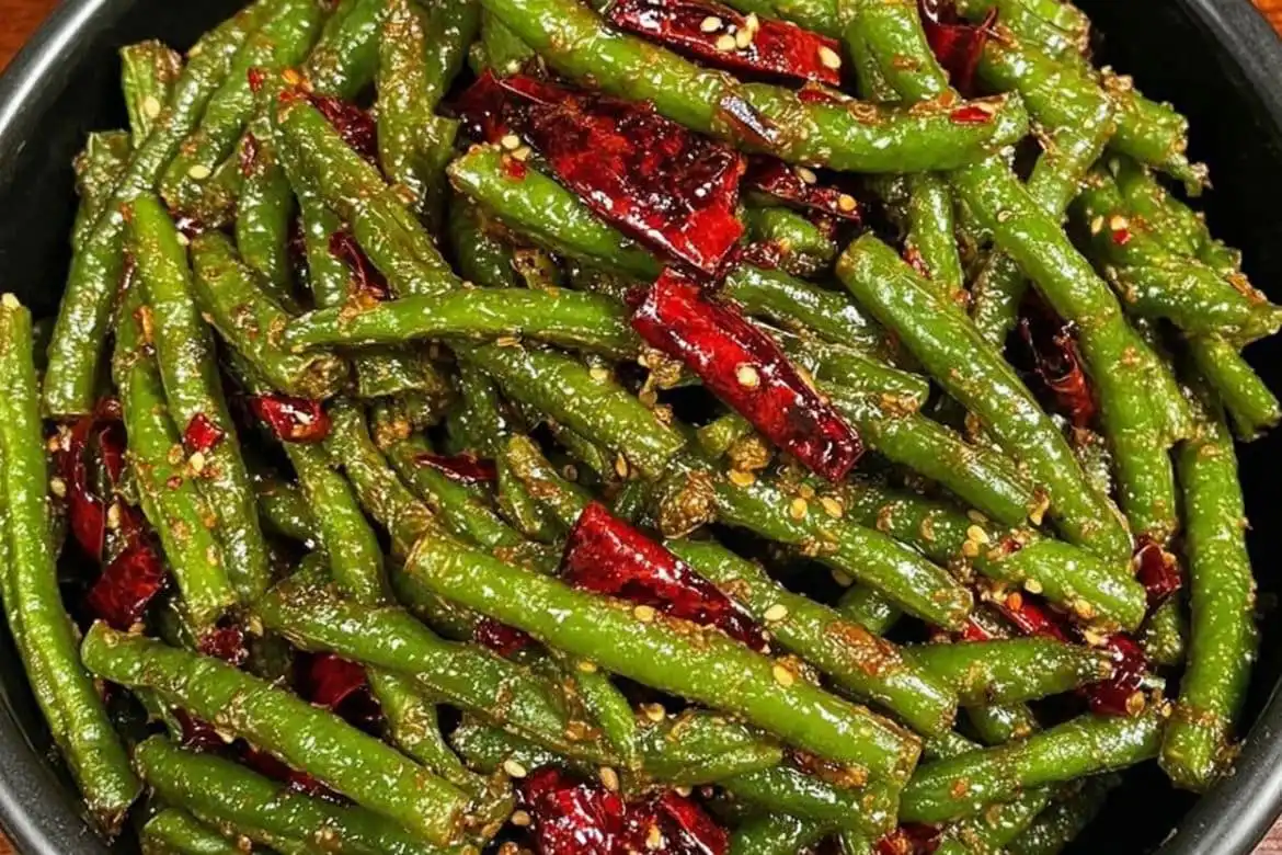 spicy stir-fried green beans with dried chilies and sesame